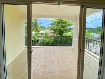 4 Bedroom Villa