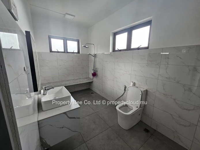 COMPLETELY UNFURNISHED Penthouse