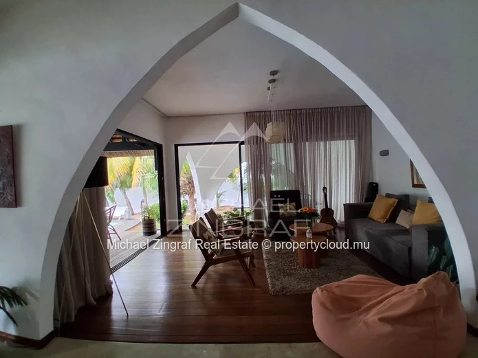 Villa familiale meublée de 4 chambres avec piscine