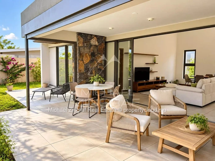 3-Bedroom Villa with Private Pool in Secure Estate – Pereybere