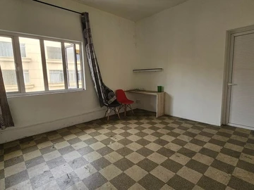 4 Bedroom Apartment