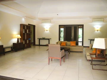 4 Bedroom Villa