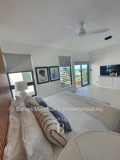 TAMARIN – Beautiful penthouse with sea view – 3 bedrooms