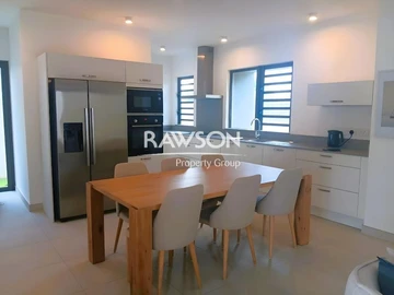 4 Bedroom Villa