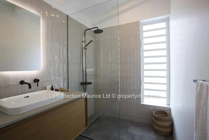 Villa I Tamarin I Beachfront