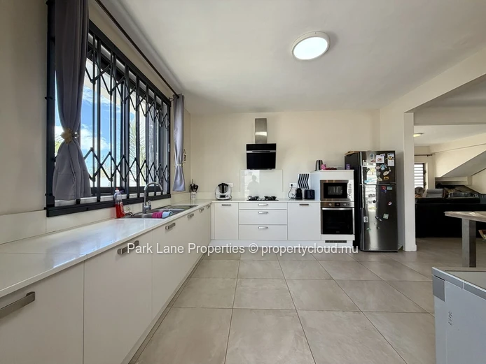 Maison moderne au cœur de Flic en Flac