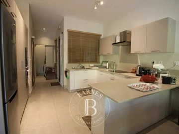 4 Bedroom Apartment
