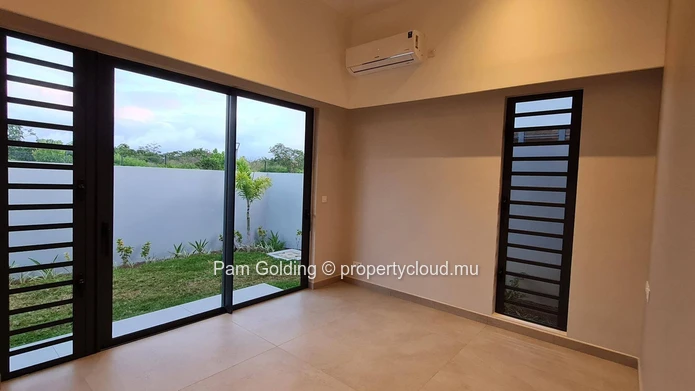 Villa d’Exception 4 Chambres Sanctuary Simplex avec Piscine à Vendre | Mont Choisy Golf & Beach Estate, Grand Baie