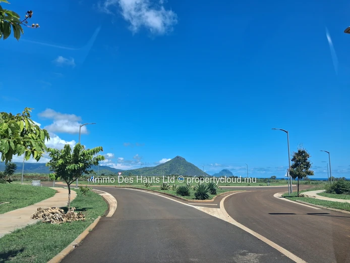 Residential land for sale Magenta Flic en Flac 