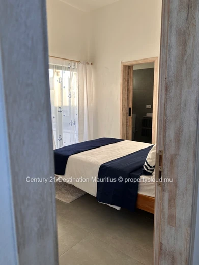 A premium single-storey villa opportunity