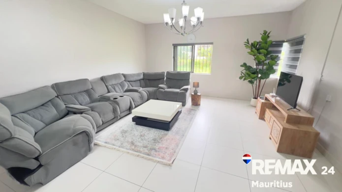 Peaceful 2-Bedroom Rental in Highlands