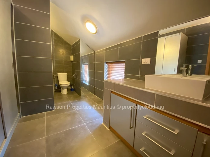 Penthouse Accessible To Foreigners