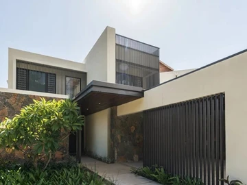 4 Bedroom Villa