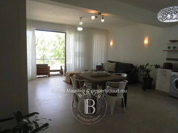 BLUE BAY - Beachfront apartment - 2 bedrooms