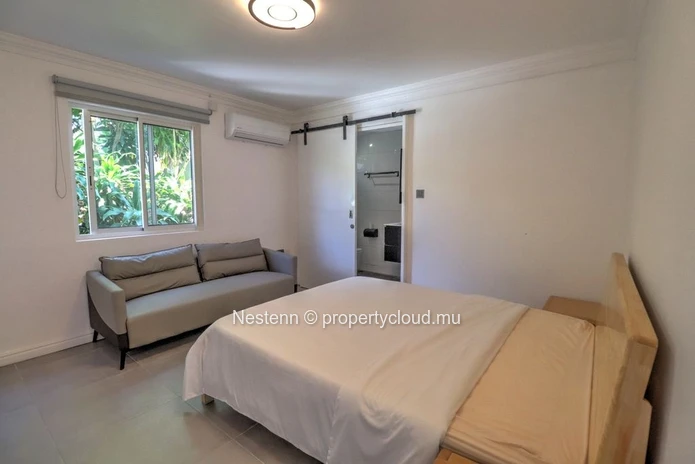 Appartement de 3 chambres récemment rénové à louer à Pointe aux Canonniers