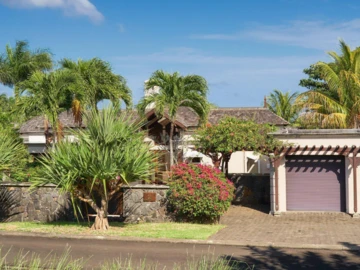 4 Bedroom Villa