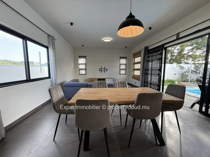 Contemporary 4-Bedroom Villa With Private Pool And 80 Sqm Rooftop – Cap Malheureux