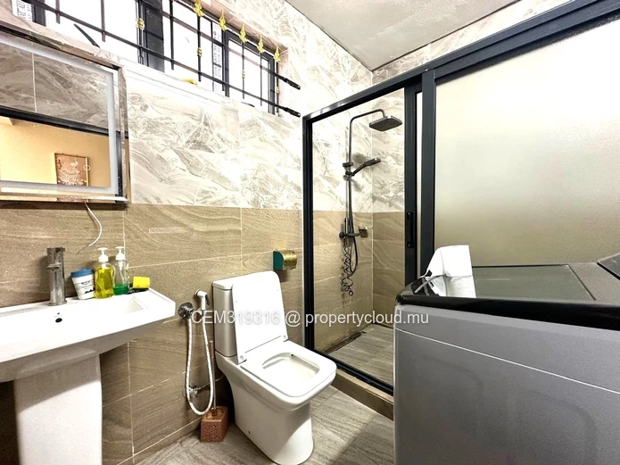 Appartement 3 Chambres à Louer – Grand Baie 