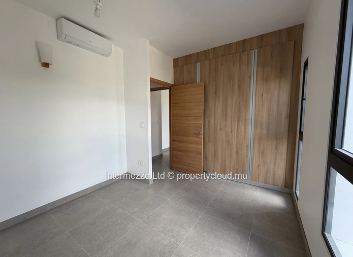 Appartement 3 chambres 147m² à Péreybère – 590 000€ | Livraison imminente | Plage privée à pied | Finitions haut de g...