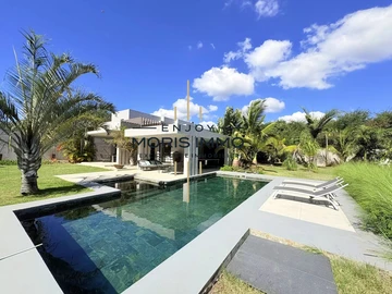 4 Bedroom Villa
