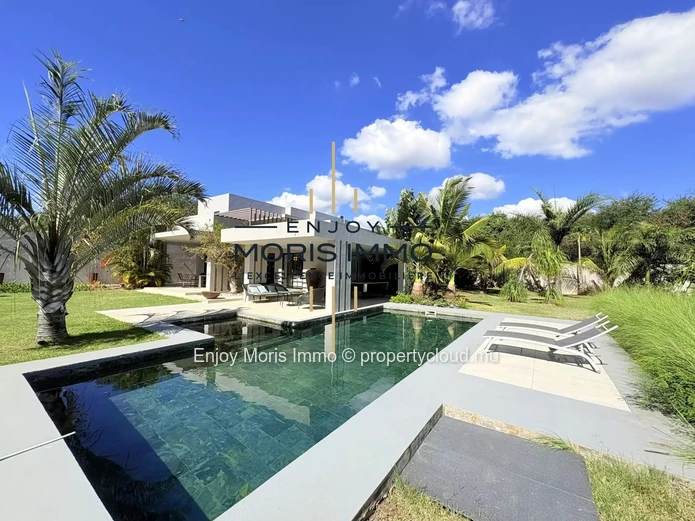 Magnifique Villa Contemporaine 4 Chambres avec Piscine – À vendre à Cap Malheureux
