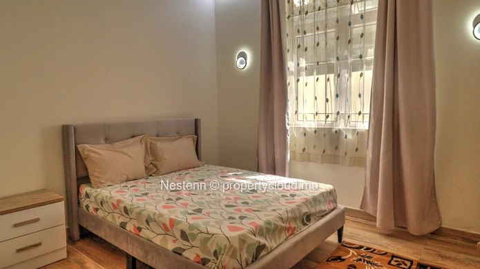 New, nicely furnished duplex 