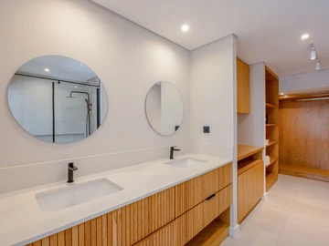 Townhouse, Duplex de 3 Chambres