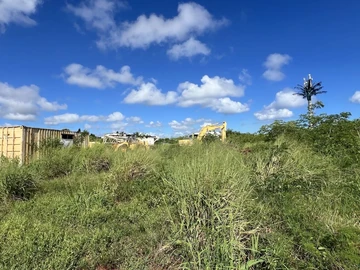 Commercial Land