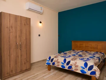 2 Bedroom Townhouse, Duplex
