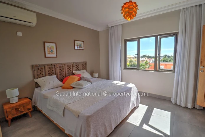 Penthouse d'exception à Trou aux Biches – Vue mer et accès plage à 200 mètres
