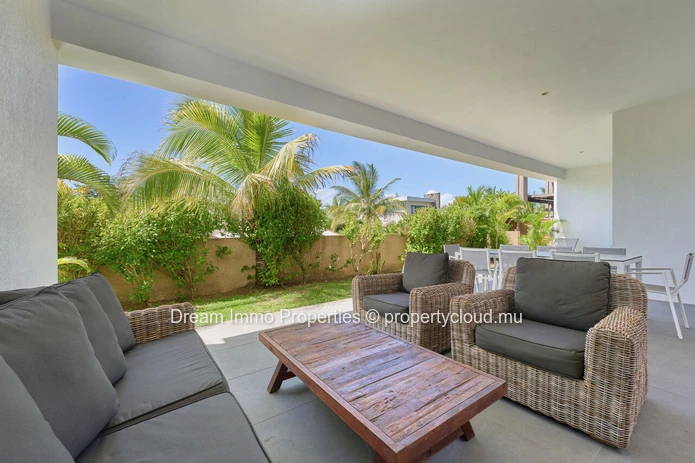  Elegant Furnished 3-Bedroom Apartment With Hotel Access In Grand Gaube - Mauritius