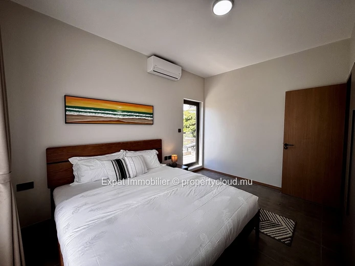 Brand-New 2-Bedroom High-End Duplex With Private Garden – Pereybère