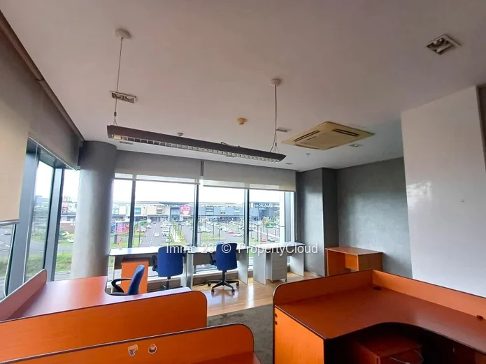 Bureau - 355m2 - Eb00e8ne - Ref. BU99959LO