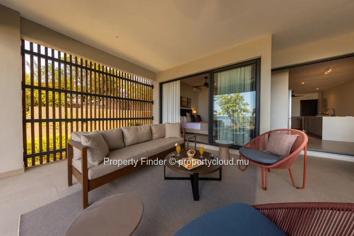 Beachfront 3-Bedroom Apartment with Beach & Mountain Views – West Coast Mauritius