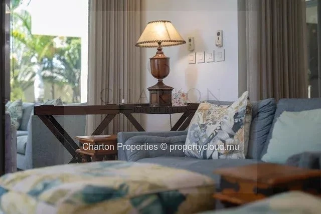 Villa de standing accessible aux étrangers au cœur d'un environnement résidentiel exclusif