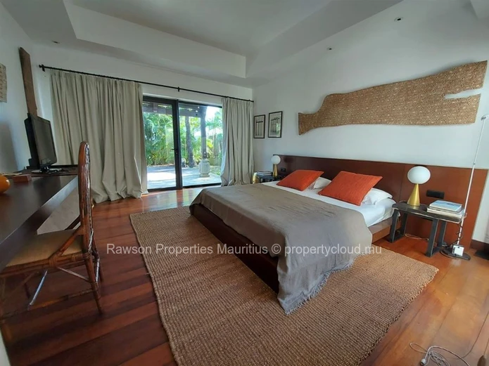 Villa De 6 Chambres A Vendre A Bel Ombre 