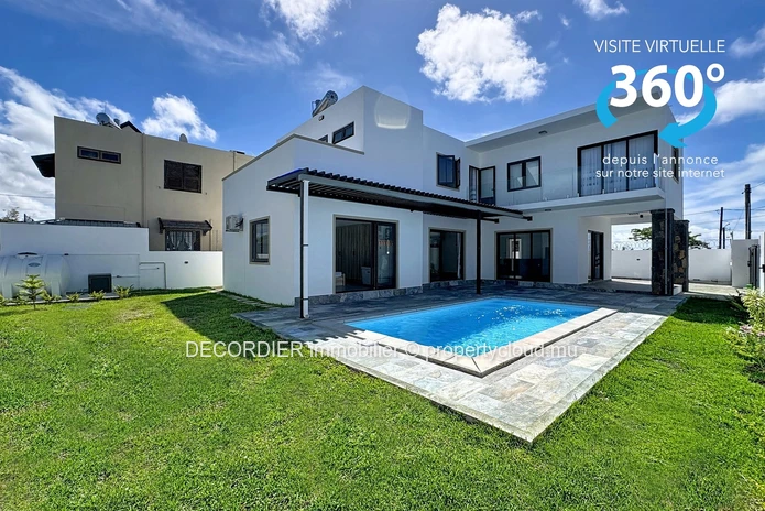 Modern villa with swimming pool – Ideal location, dream lifestyle