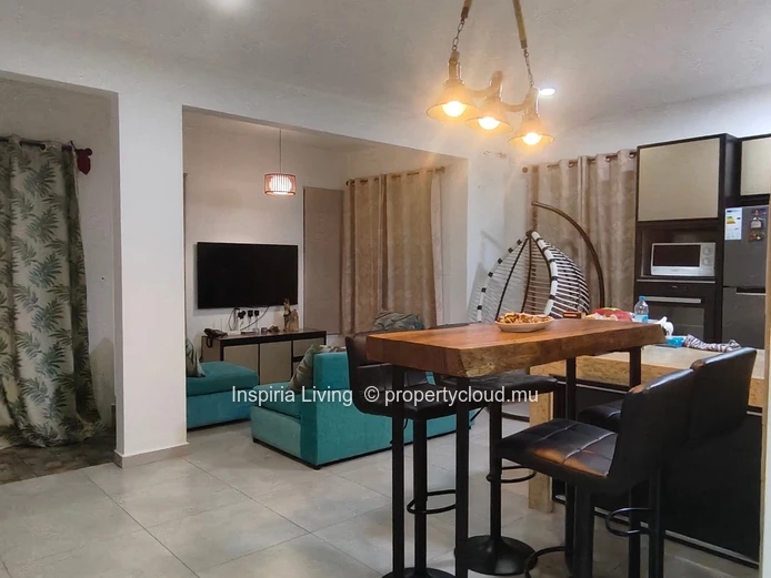 Modern 4-Bedroom House with Garage, Balcony & Open Kitchen