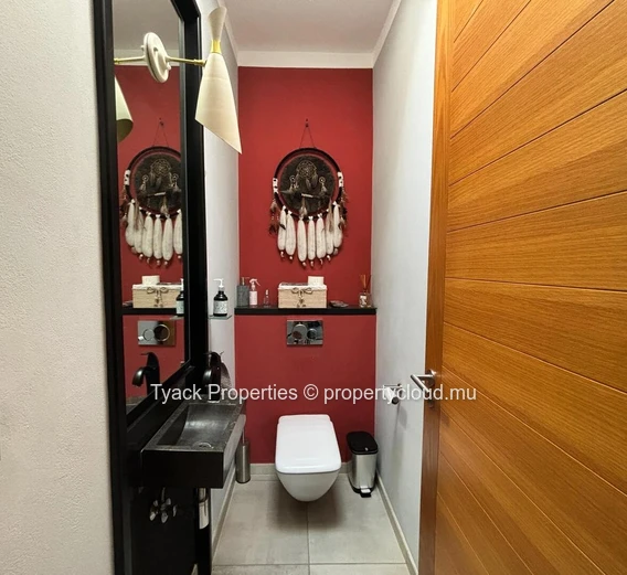 Villa de Luxe 3 Chambres avec Piscine Privée – Balaclava