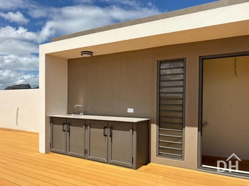 3 Bedroom Apartment