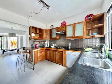 3 Bedroom Townhouse, Duplex