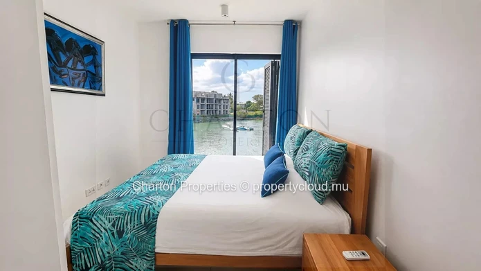 Appartement de 2 chambres au bord de la marina avec ponton privé