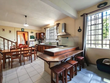3 Bedroom Townhouse, Duplex