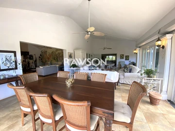 4 Bedroom Villa
