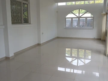 Maison de 4 Chambres