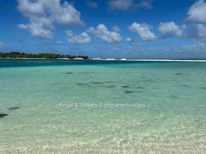 Peaceful Residential Land for Sale in Grand Gaube – Reserved for Mauritian Citizens