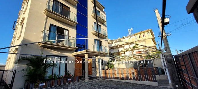 Appartement de 2 chambres Smart Living - Parfait pour une vie confortable sur l'île