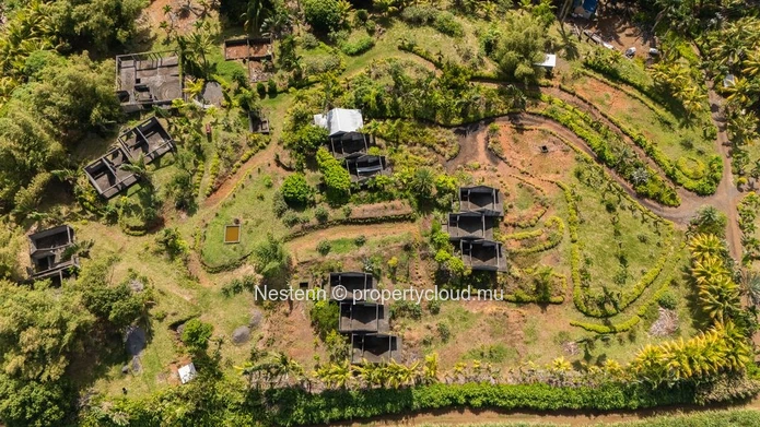 Sea-View Estate with 17 Chalets in a Lush Tropical Setting