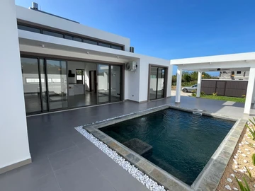 3 Bedroom Villa
