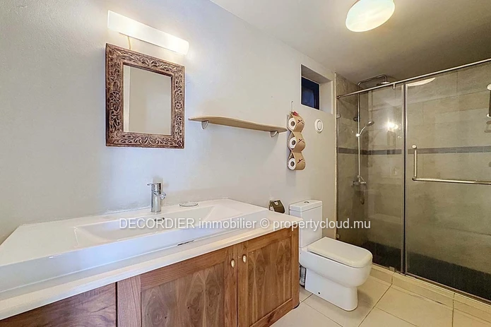 Property for sale - Albion
